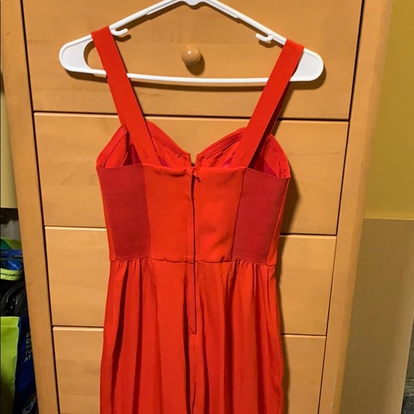 NEVER WORN red jumpsuit from H & M. Euro size 38. - Picture 3 of 3